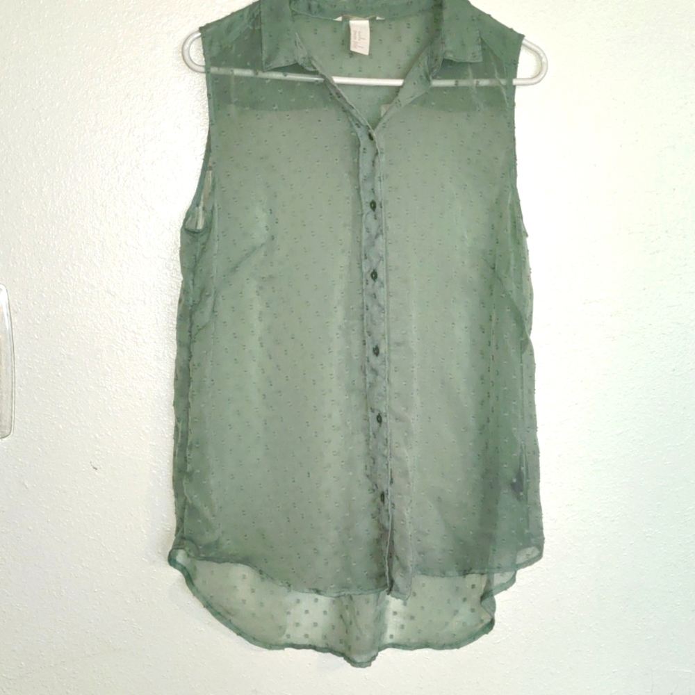 COPY - H&m sheer button top size 10